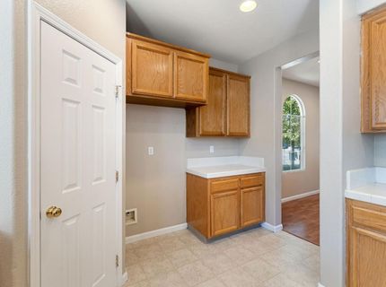 5408 Baccus Way, Sacramento, CA 95835 Photo