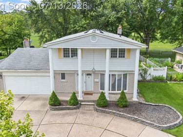 11280 Mandale Drive, Sterling Heights, MI 48312