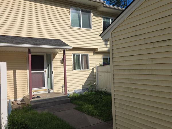 341 Winifred Street E, Saint Paul, MN 55107
