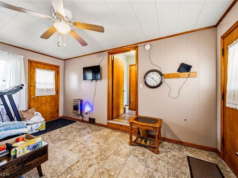 240 Russell Road, Conneaut, OH 44030 Photo 27