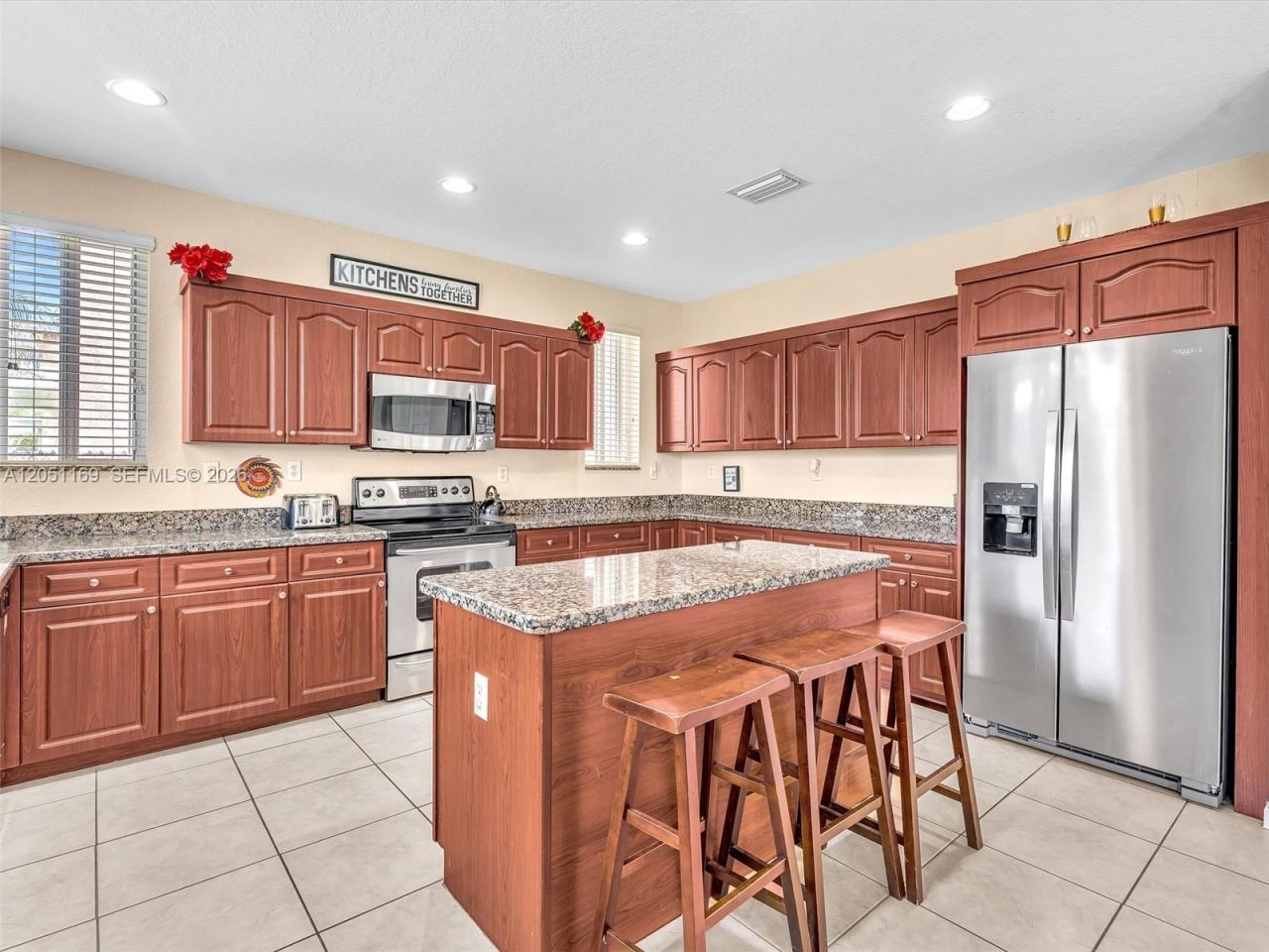 912 NW 204th St, Miami Gardens, FL 33169 Photo
