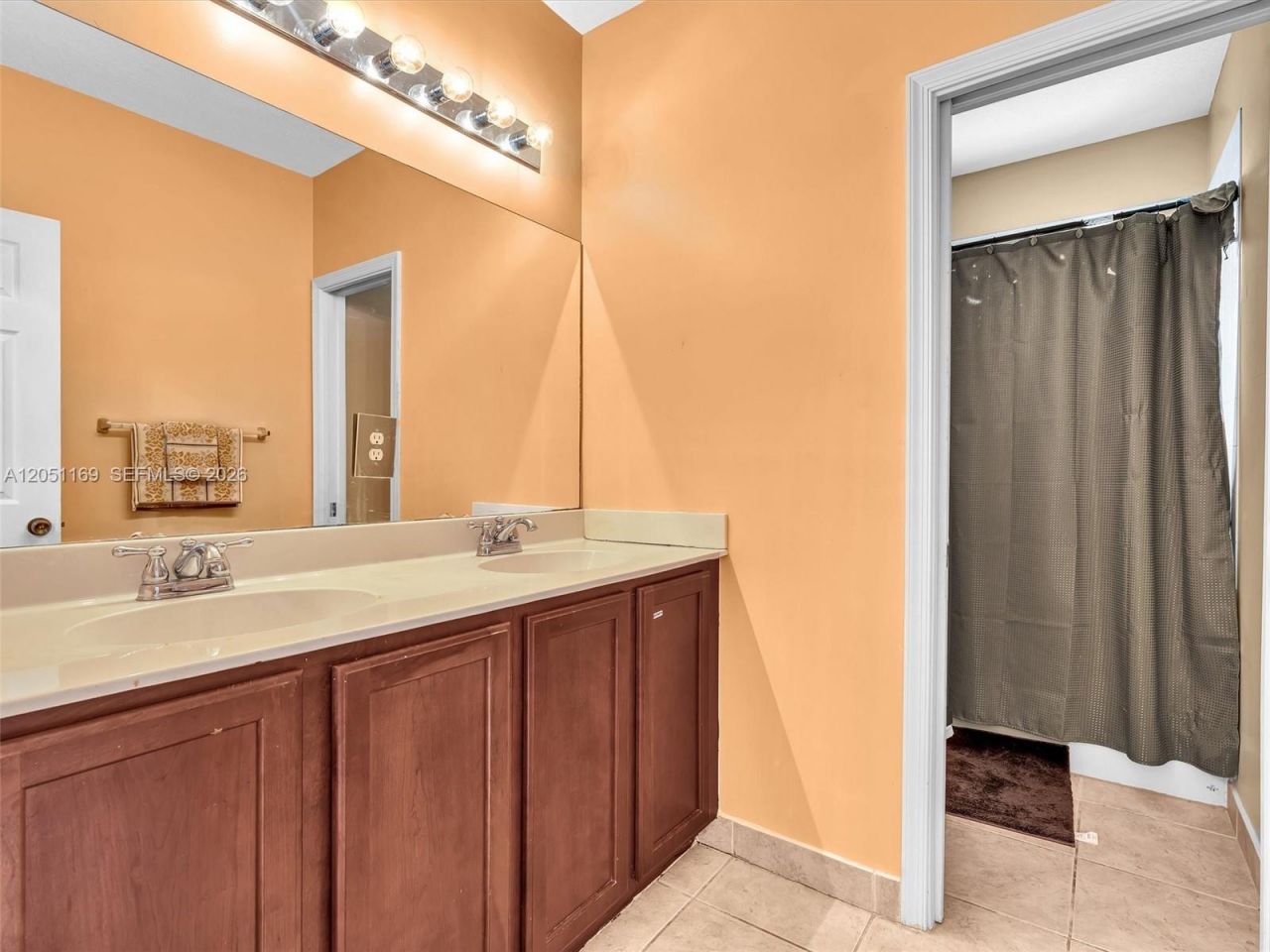 912 NW 204th St, Miami Gardens, FL 33169 Photo