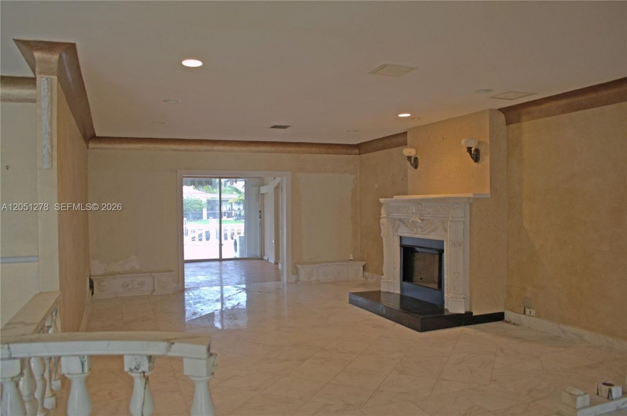 2811 NE 57th St, Fort Lauderdale, FL 33308 Photo