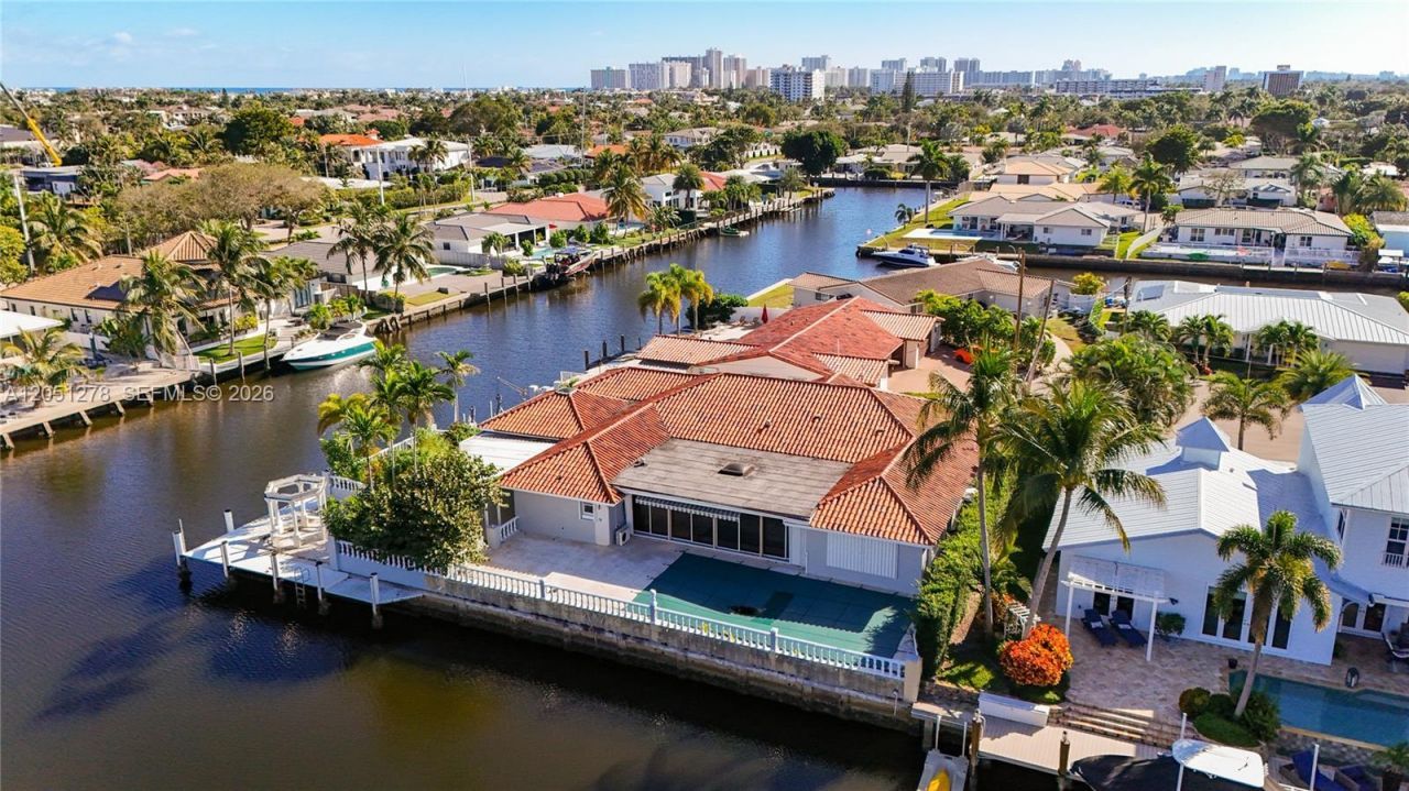 2811 NE 57th St, Fort Lauderdale, FL 33308 Photo