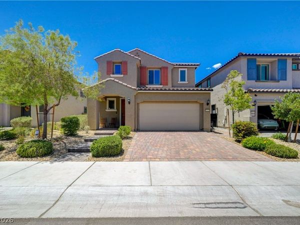8131 Skye Chalet Street, Las Vegas, NV 89166