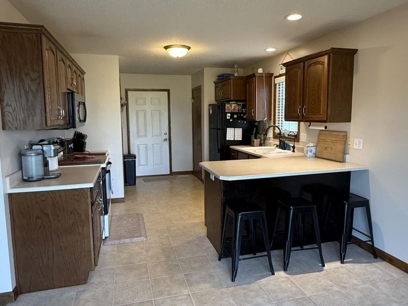 112 Parkview Drive, Jackson Center, OH 45334 Photo 6