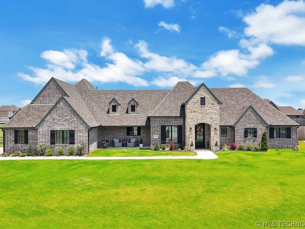 16507 S 1st West Avenue , Glenpool, OK 74033