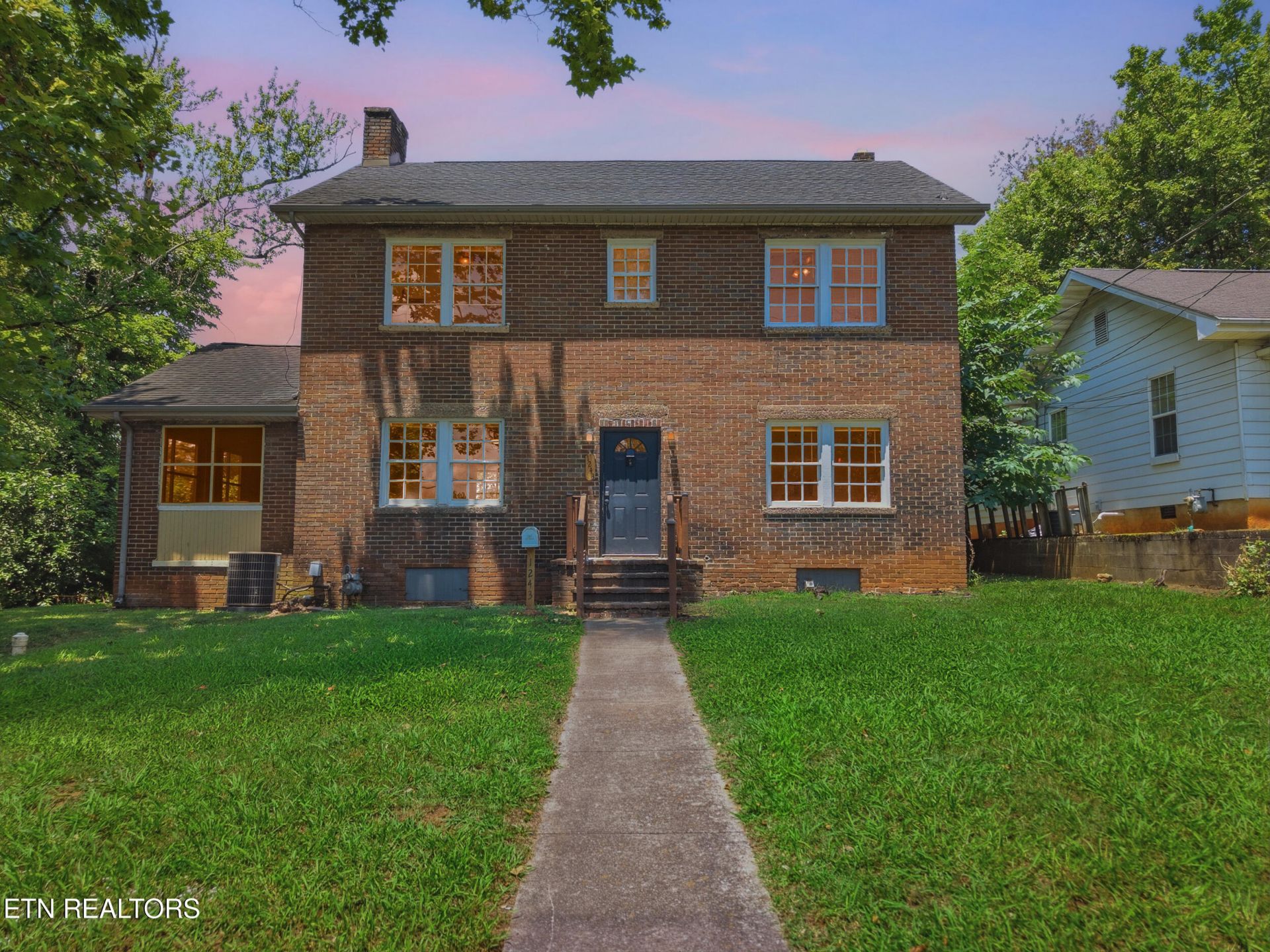 1243 Exeter Ave, Knoxville, TN 37921 Main Photo