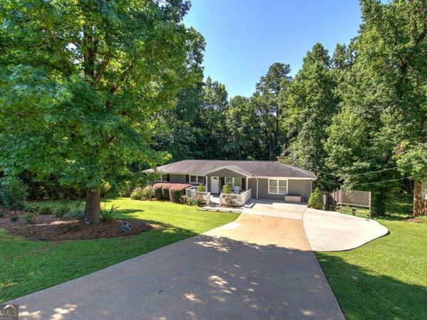 311 Wildwood Drive, Dallas, GA 30132