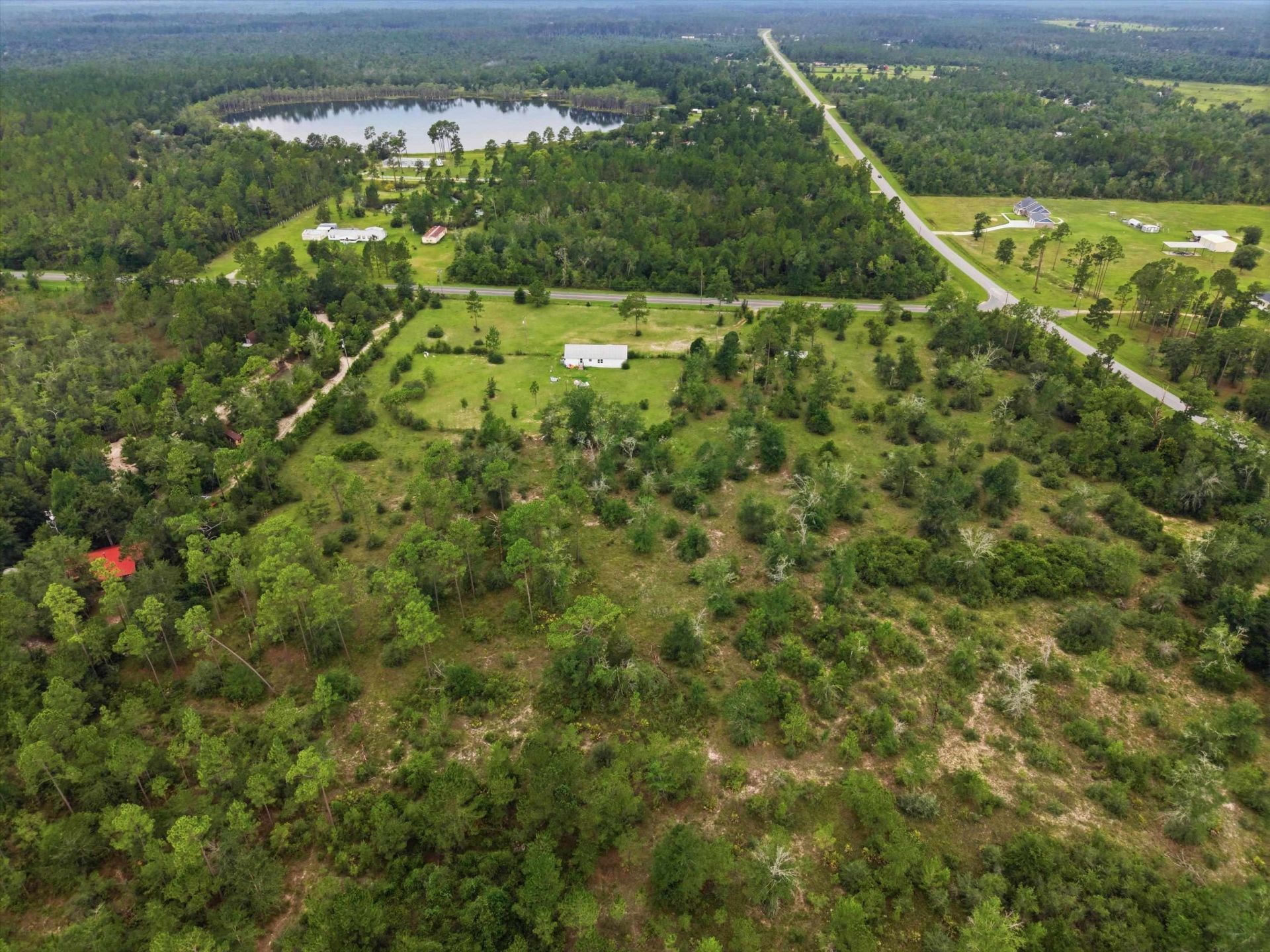 22457 NW Valencia Drive , Altha, FL 32421 Photo