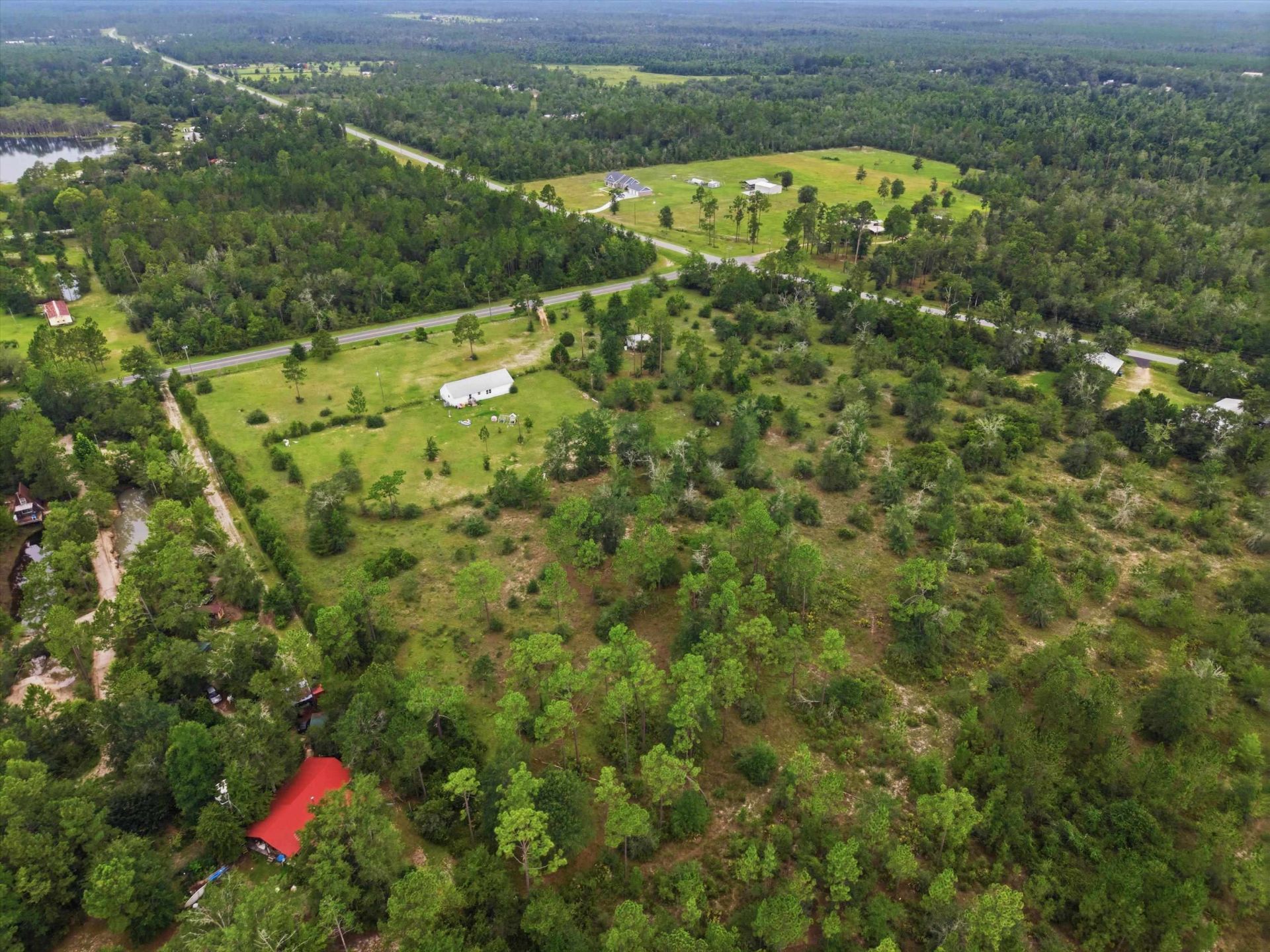 22457 NW Valencia Drive , Altha, FL 32421 Photo