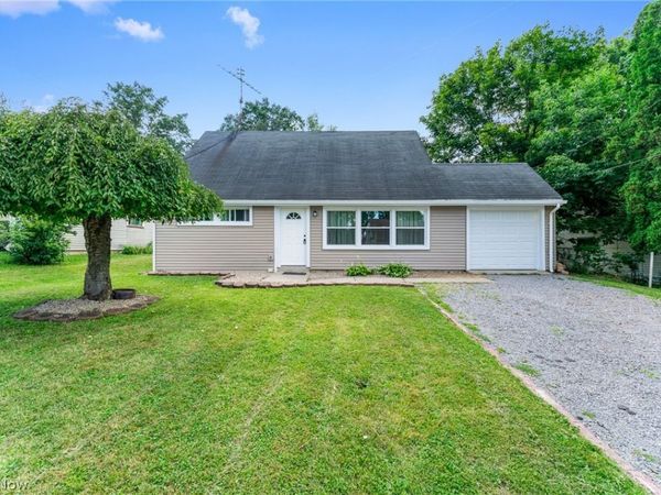 3524 Champlain Avenue , Youngstown, OH 44502