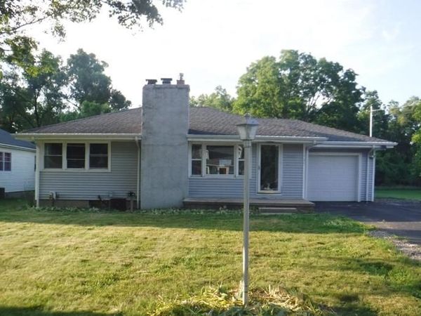 1525 E G Avenue, Kalamazoo, MI 49004