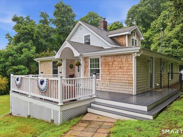 82 Old Post , Clinton, CT 06413