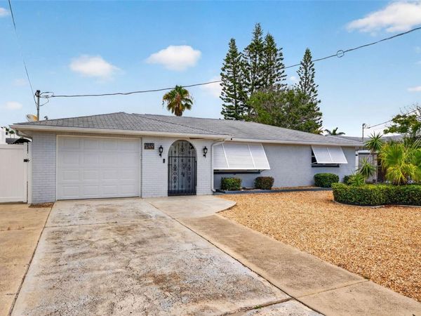 13626 JENNITA DRIVE , HUDSON, FL 34667