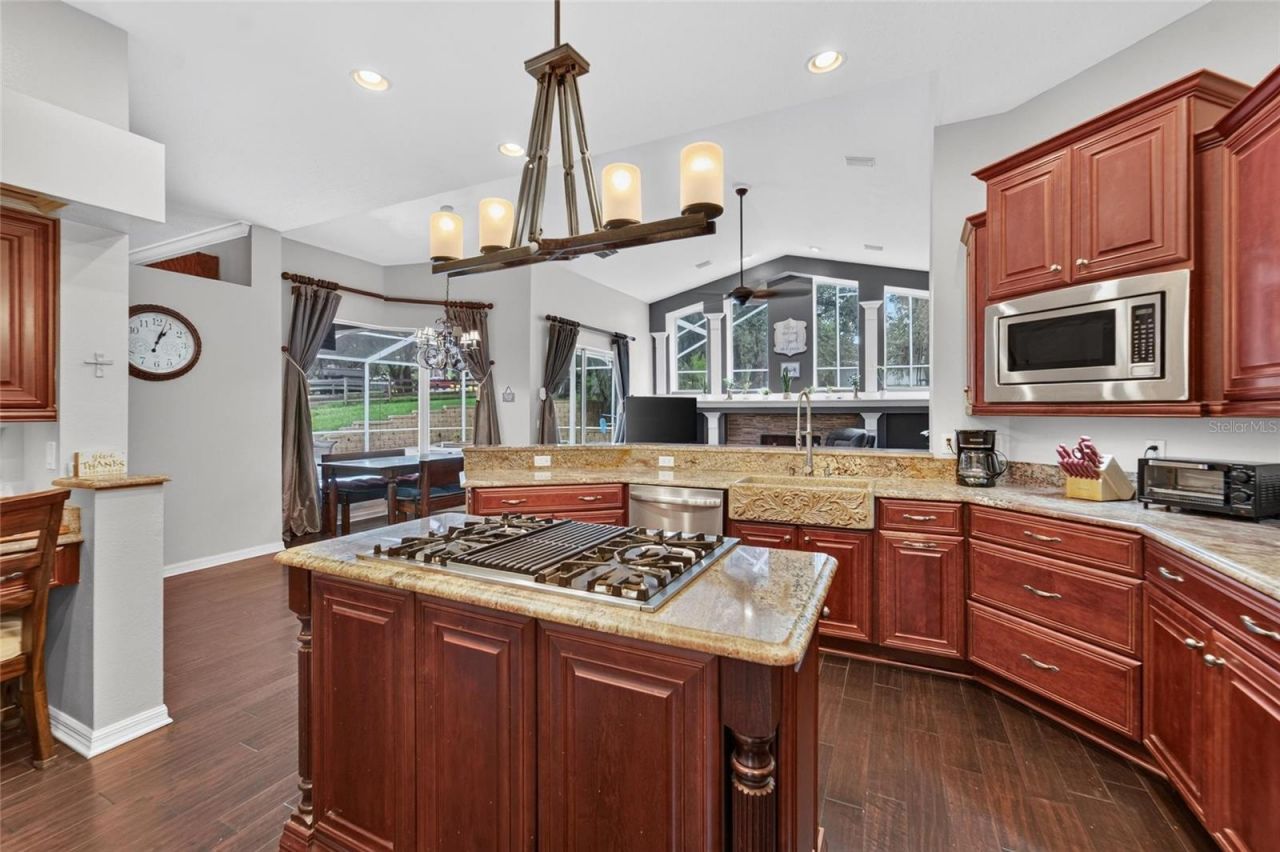 13020 Shadow Run Boulevard , Riverview, FL 33569 Photo