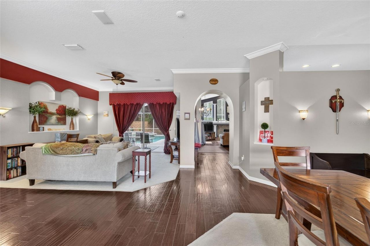 13020 Shadow Run Boulevard , Riverview, FL 33569 Photo
