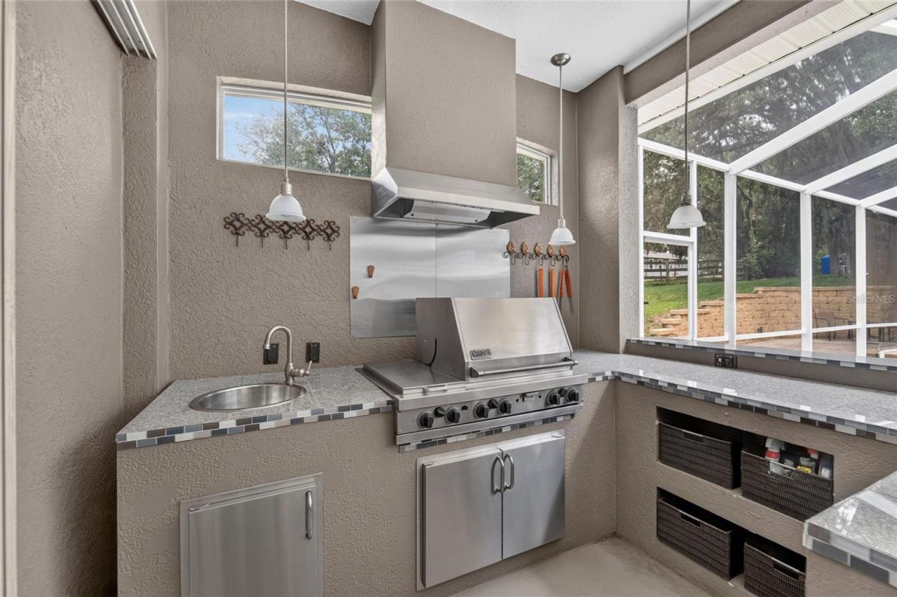 13020 Shadow Run Boulevard , Riverview, FL 33569 Photo