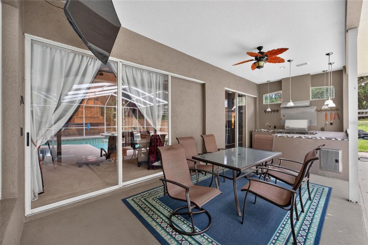 13020 Shadow Run Boulevard , Riverview, FL 33569 Photo