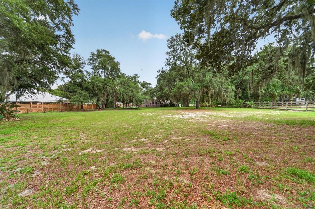 13020 Shadow Run Boulevard , Riverview, FL 33569 Photo
