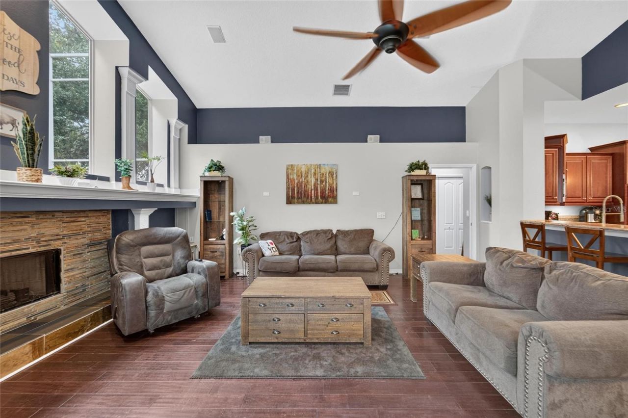 13020 Shadow Run Boulevard , Riverview, FL 33569 Photo