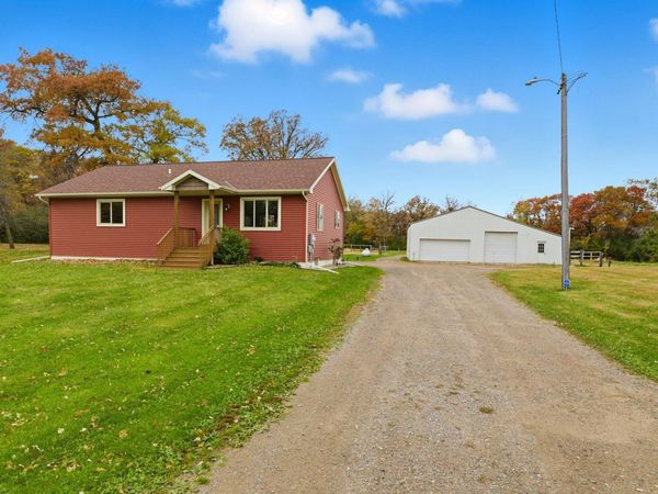 3135 Quarry Road NE, Sauk Rapids, MN 56379