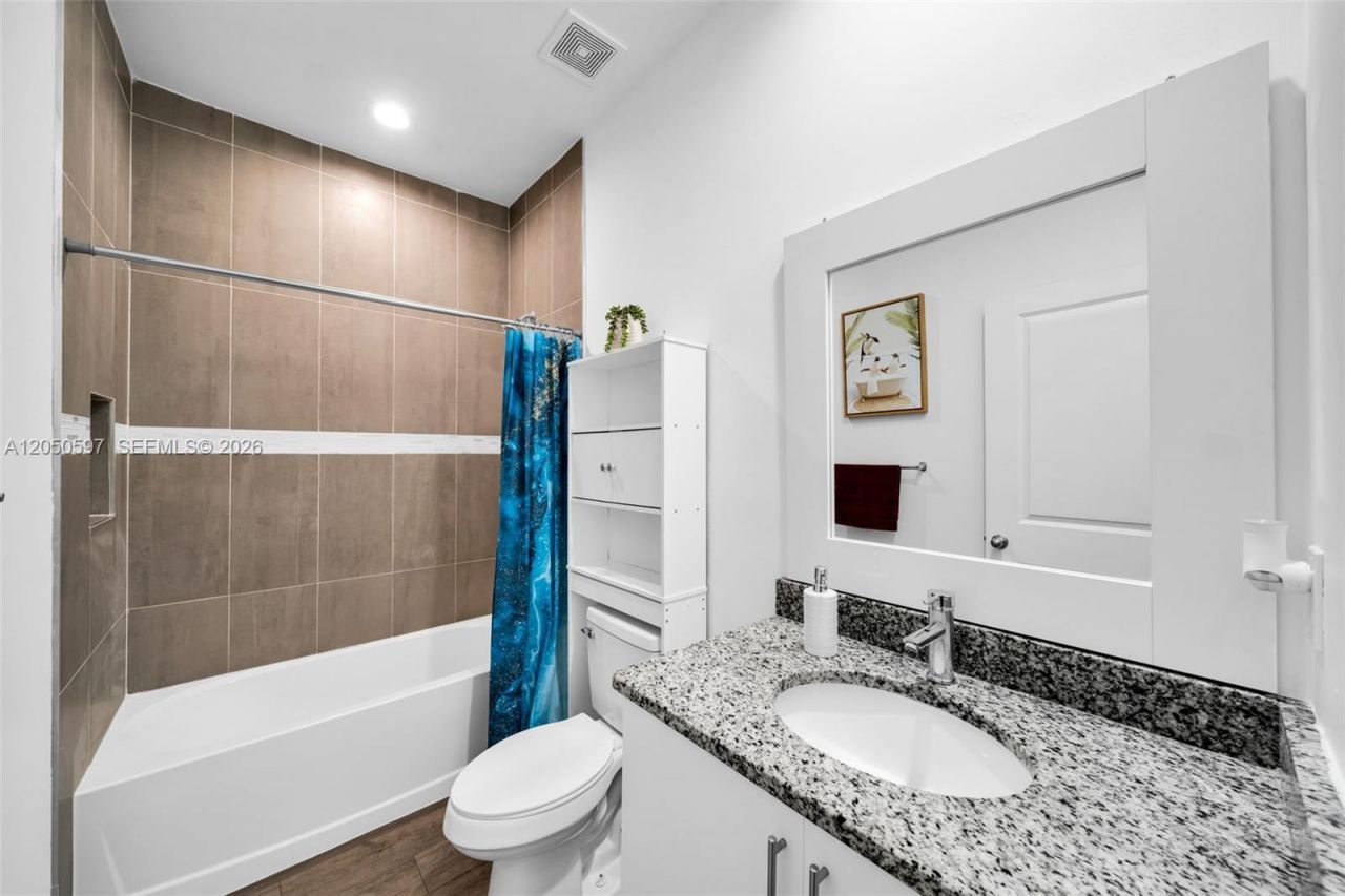 1109 N Hilton Cir, La Belle, FL 33935 Photo
