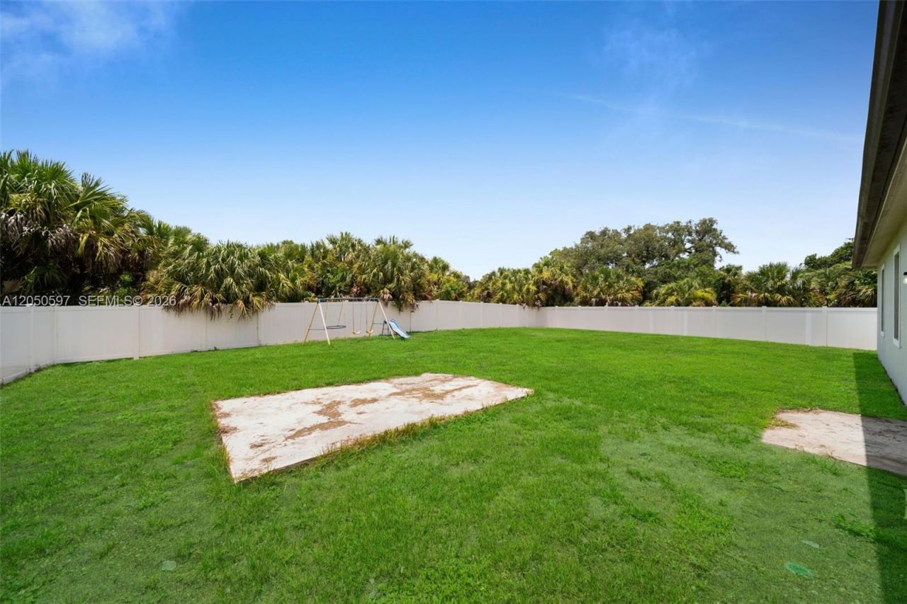 1109 N Hilton Cir, La Belle, FL 33935 Photo