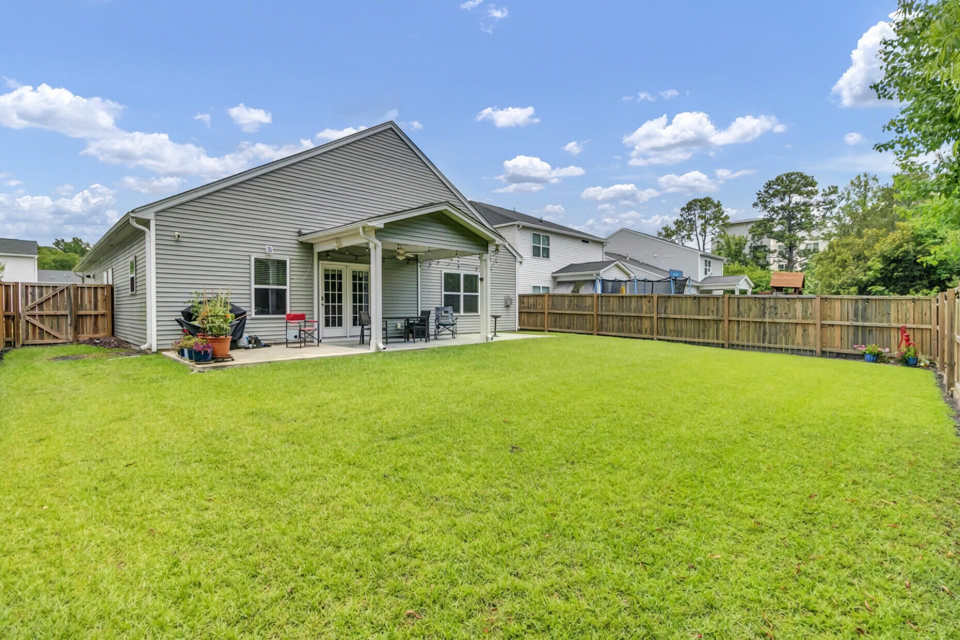 105 Clydesdale Circle Photo 36