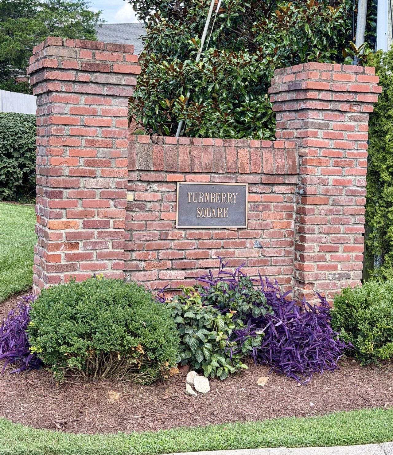 2036 Graybar Ln, Nashville, TN 37215 Main Photo