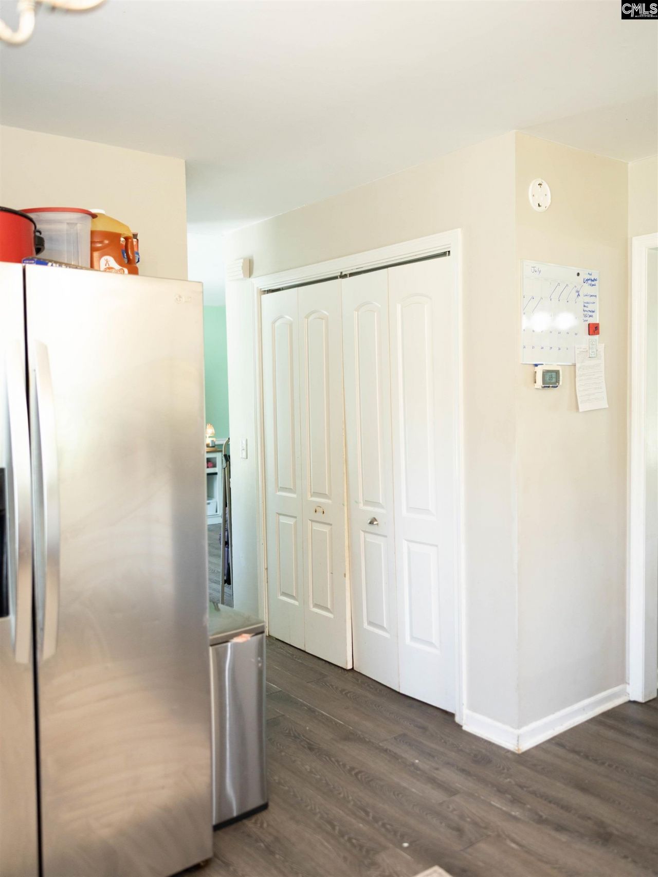 424 Willis Street Photo 10