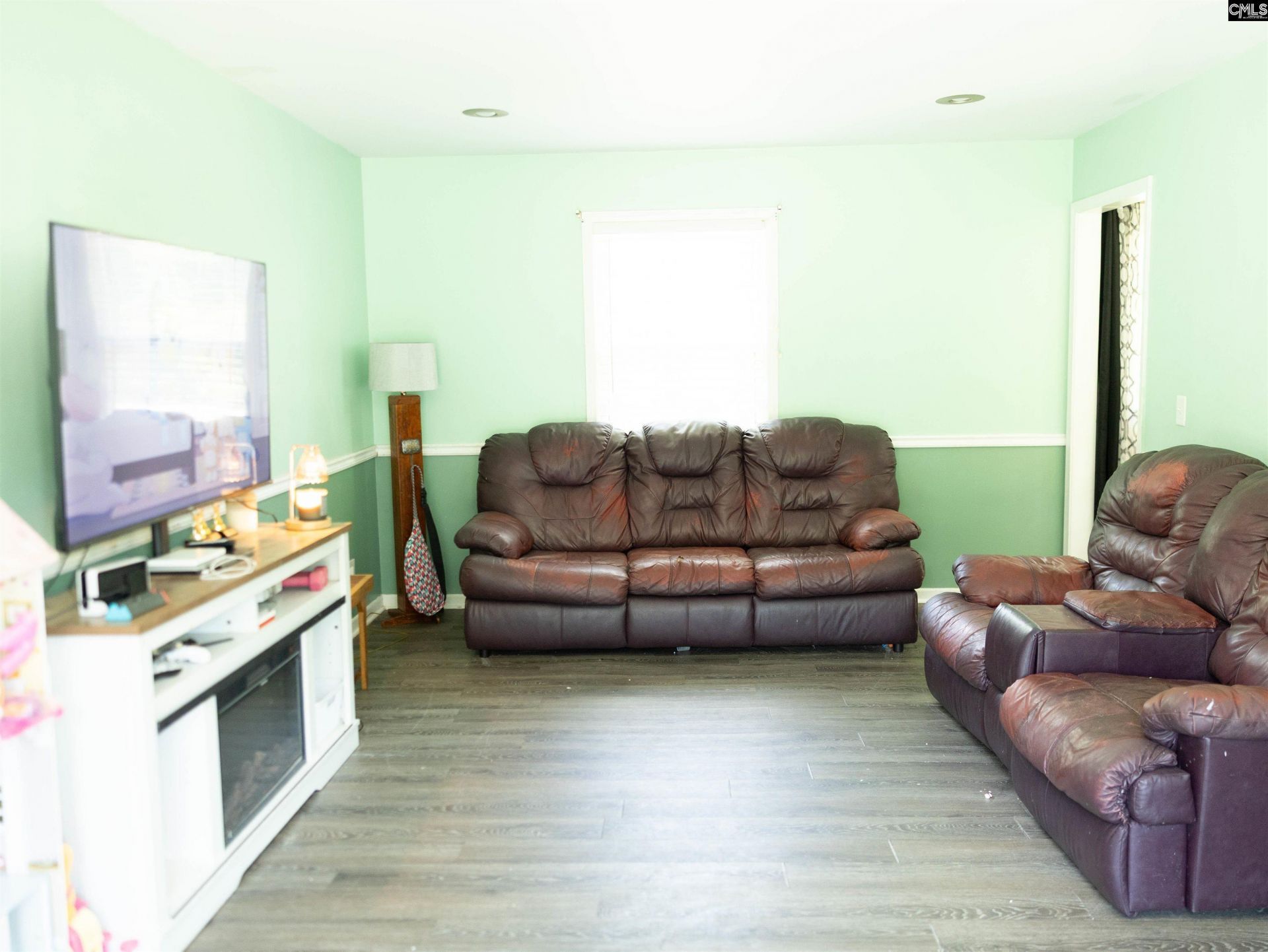 424 Willis Street Photo 11