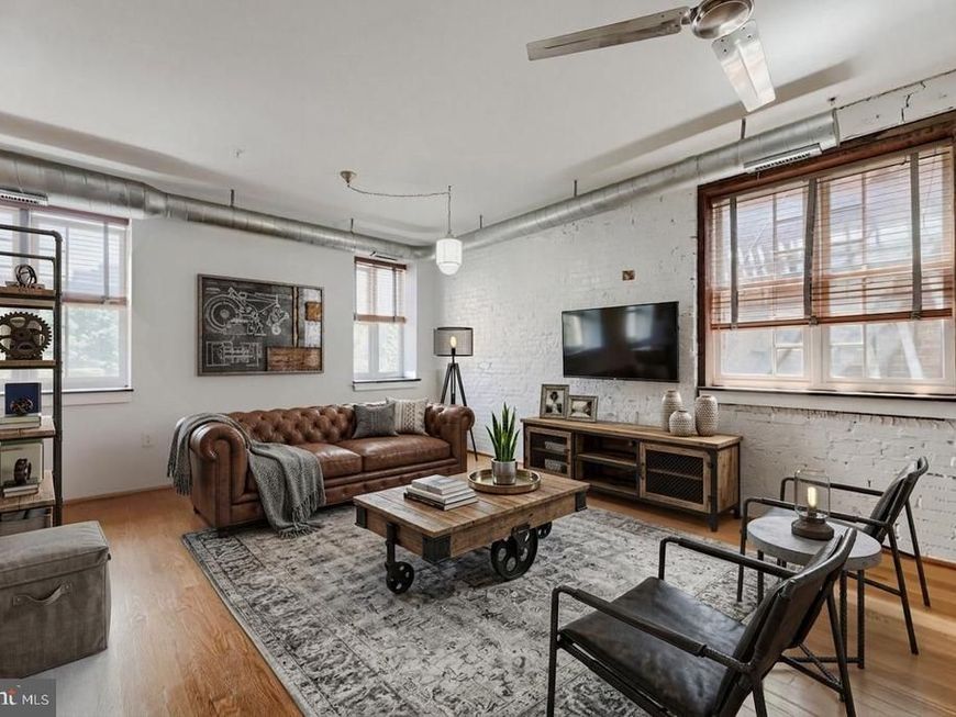 104 W Madison Street, Unit 9, Baltimore, MD 21201 Main Photo