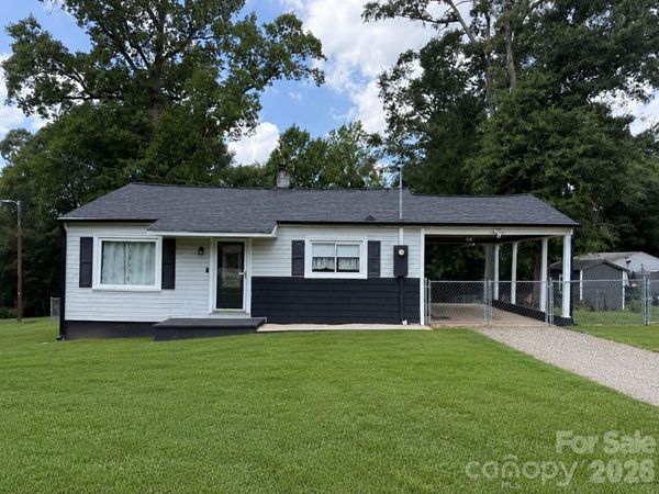 648 Summerow Road , Stanley, NC 28164