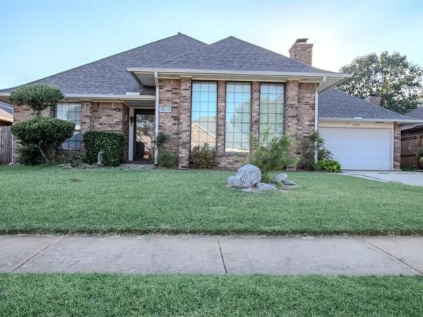 9809 S Brookline Avenue, Oklahoma City, OK 73159
