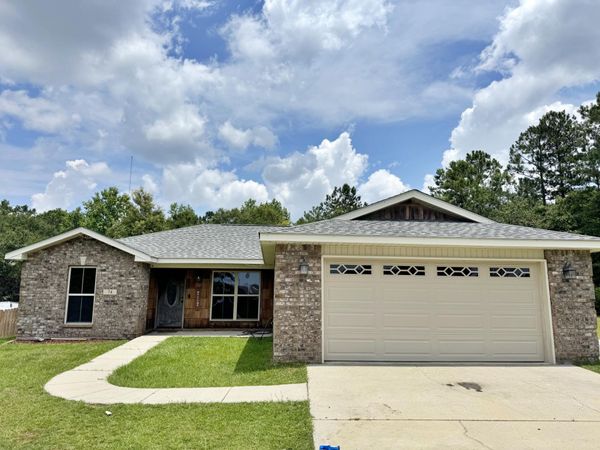 74 Trace Dr., McHenry, MS 39561
