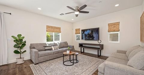 4024 Fairgrove Ln, Roseville, CA 95747 Photo