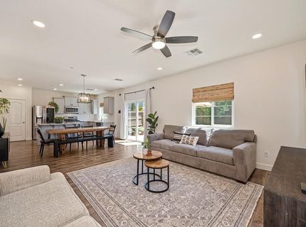 4024 Fairgrove Ln, Roseville, CA 95747 Photo