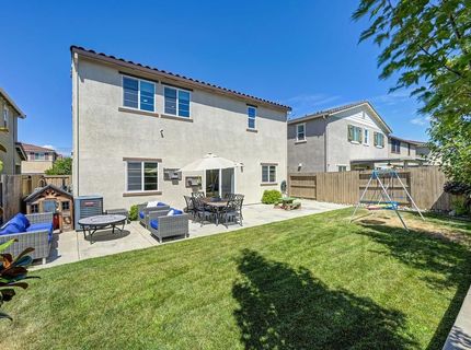 4024 Fairgrove Ln, Roseville, CA 95747 Photo