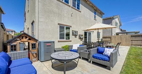 4024 Fairgrove Ln, Roseville, CA 95747 Photo