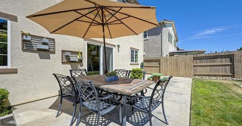 4024 Fairgrove Ln, Roseville, CA 95747 Photo