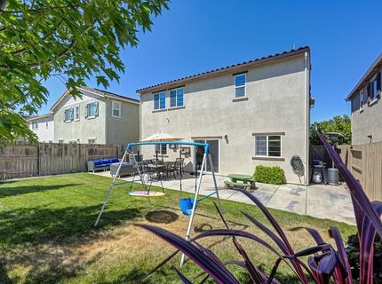 4024 Fairgrove Ln, Roseville, CA 95747 Photo
