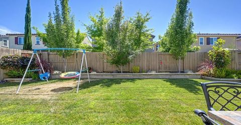 4024 Fairgrove Ln, Roseville, CA 95747 Photo
