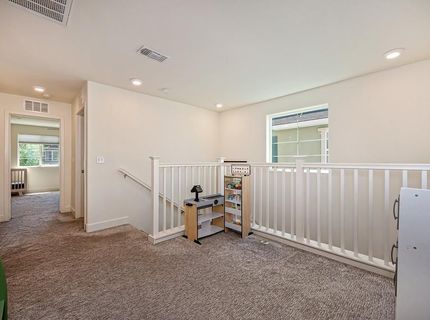 4024 Fairgrove Ln, Roseville, CA 95747 Photo