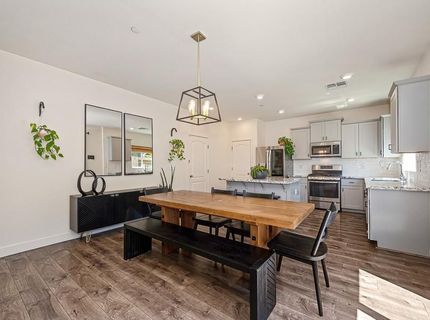 4024 Fairgrove Ln, Roseville, CA 95747 Photo