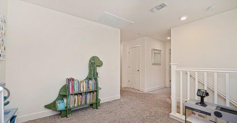 4024 Fairgrove Ln, Roseville, CA 95747 Photo