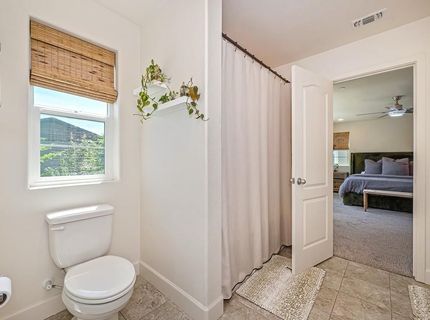 4024 Fairgrove Ln, Roseville, CA 95747 Photo