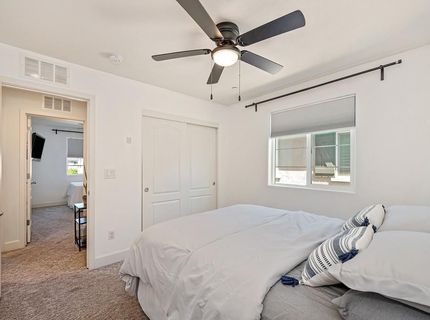 4024 Fairgrove Ln, Roseville, CA 95747 Photo