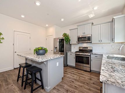 4024 Fairgrove Ln, Roseville, CA 95747 Photo