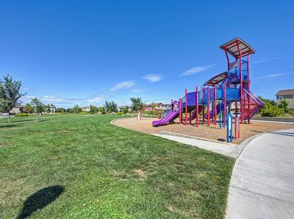 4024 Fairgrove Ln, Roseville, CA 95747 Photo